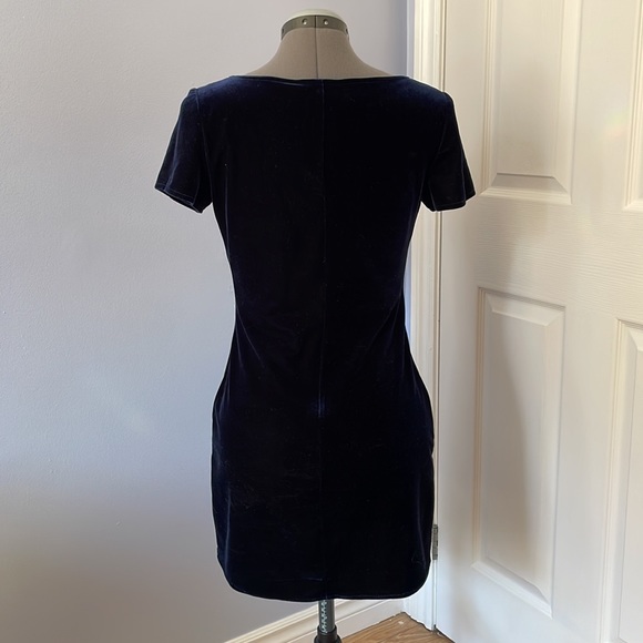 Velvet mini dress - Picture 3 of 9